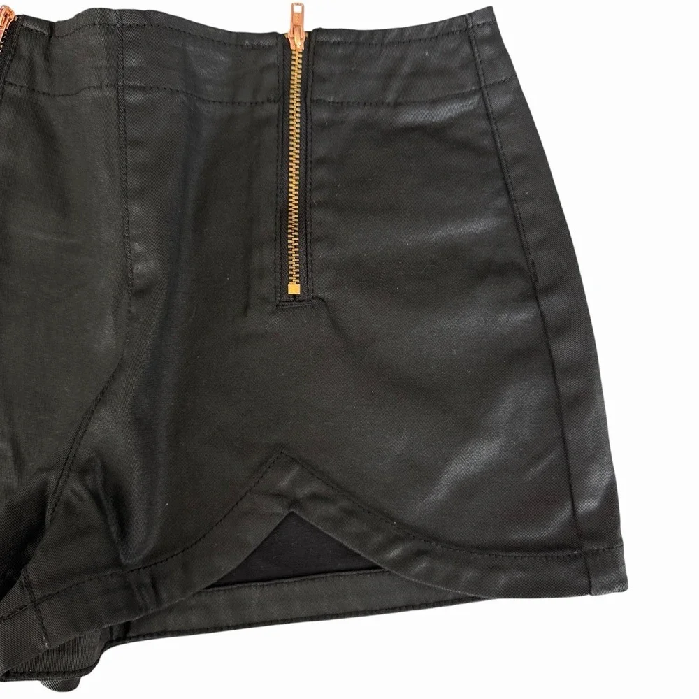 MINKPINK Black Wax Coated Shorts SMALL Scalloped Hem Zippers Goth Edgy